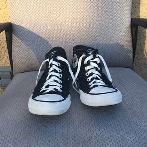High-Top Regular Black Converse